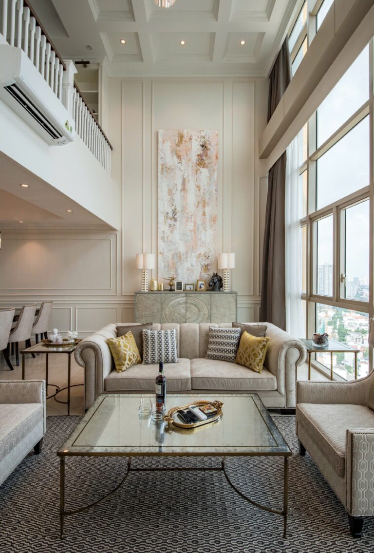 Riverside Grandeur
