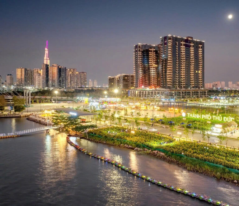Thu Thiem Riverside Park – Saigon’s Waterfront Playground