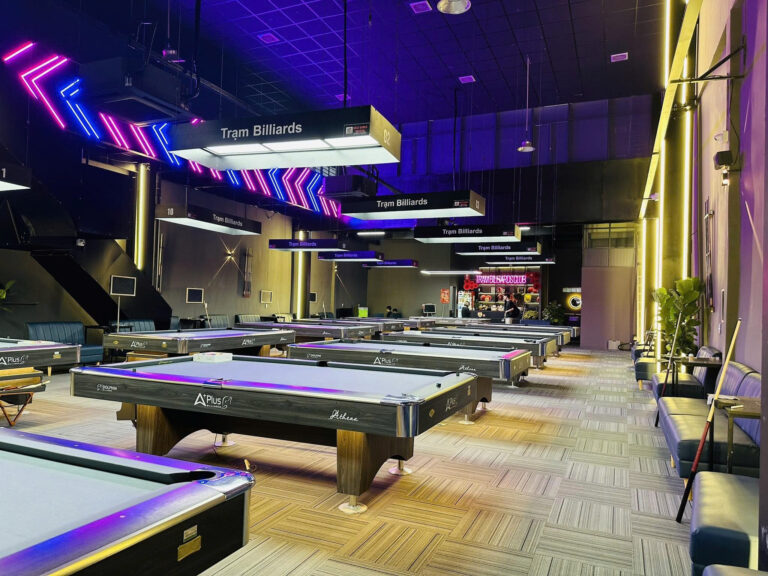 Trạm Billiards – A Different Kind of Night Out