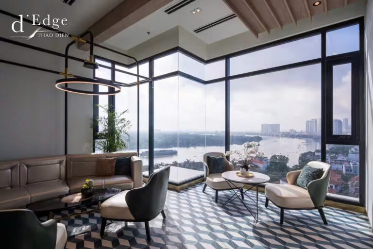 Sky Lounge