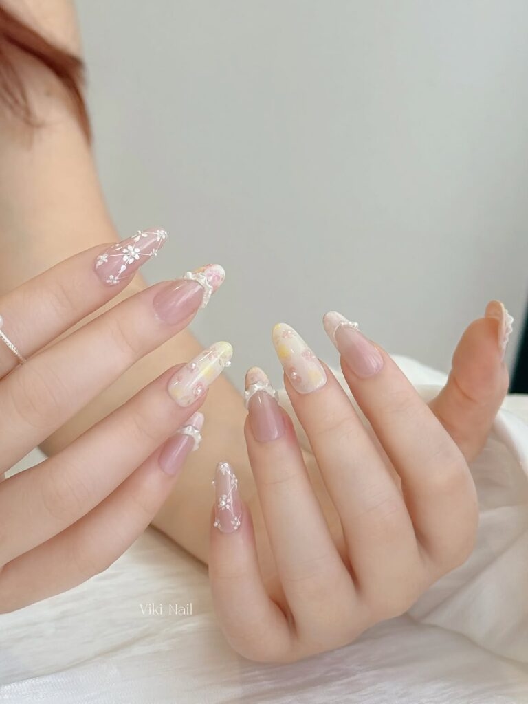 Viki Nail – Neighborhood Beauty Destination