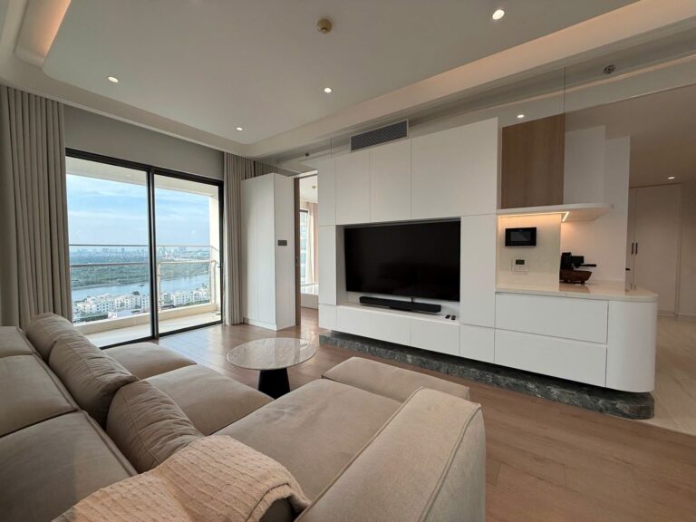 River Pearl Living