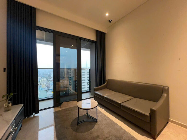 Elegant High Rise Retreat