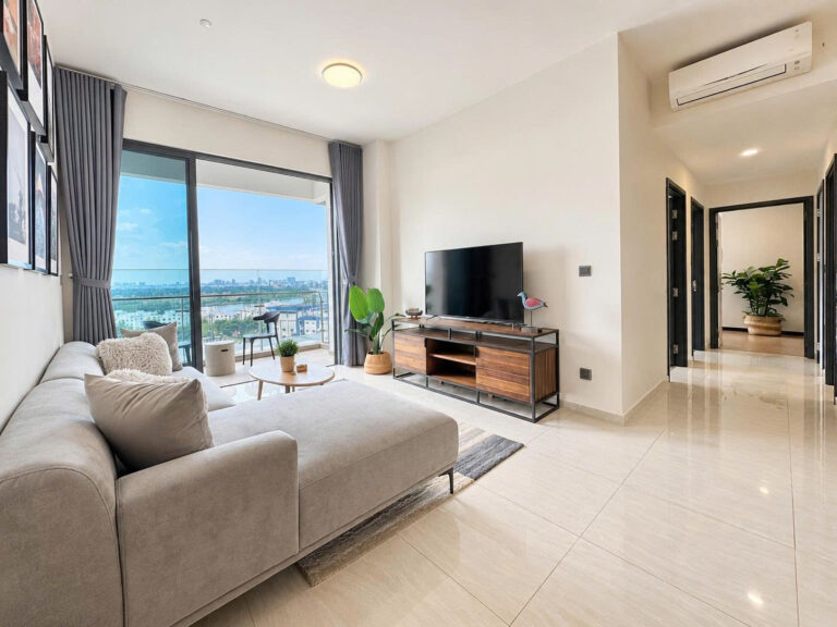 Modern City View Living