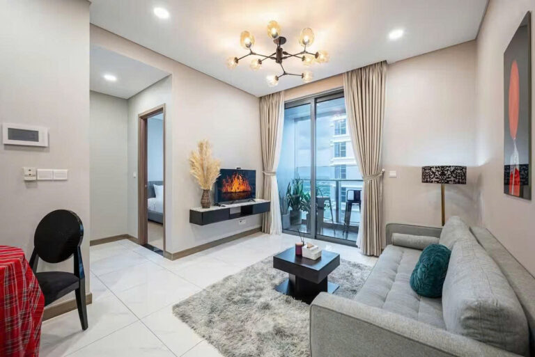 Modern Neutral Elegance