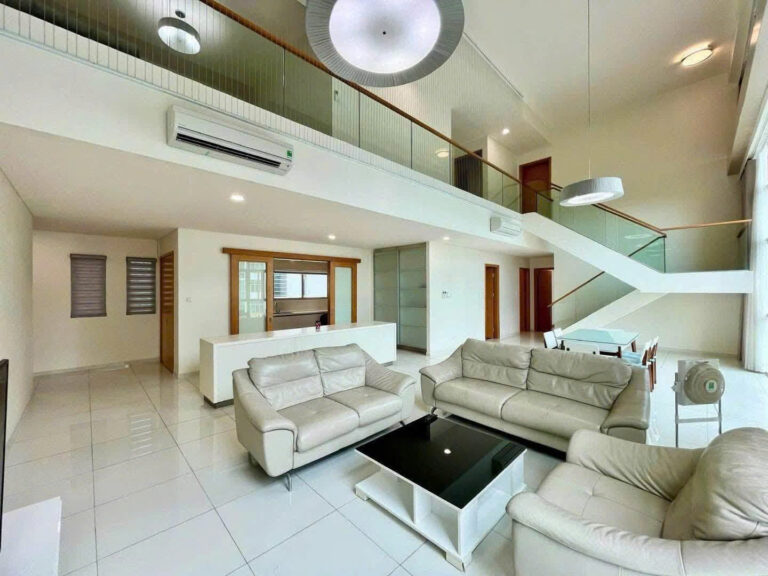 Double-Height Loft Lounge